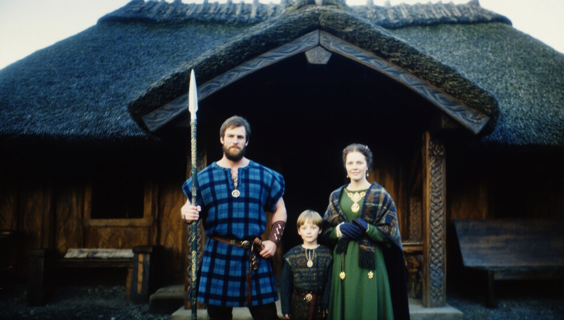 SE12_VercingetorixFamille_SH01_v_00011_